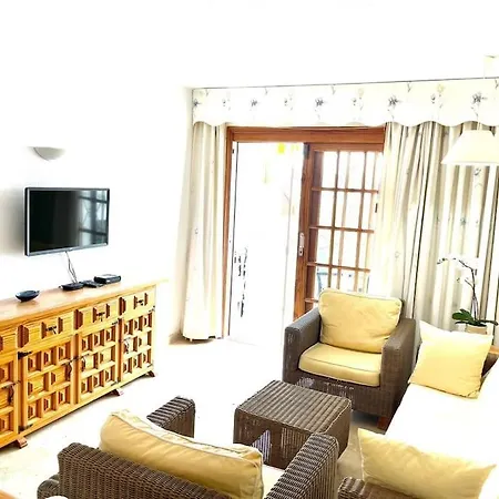 Elegant 2 Bedroom Duplex On Frontline Of Tenerife's With Gorgeous Sea Views! Lejlighed Costa Adeje (Tenerife)