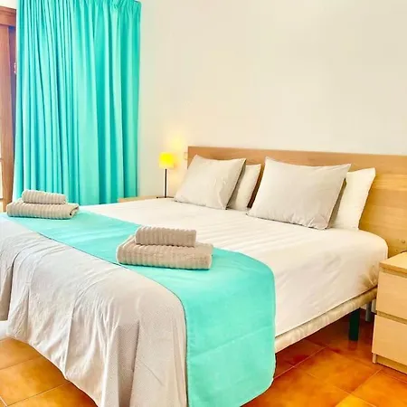 Elegant 2 Bedroom Duplex On Frontline Of Tenerife's With Gorgeous Sea Views! Costa Adeje (Tenerife)